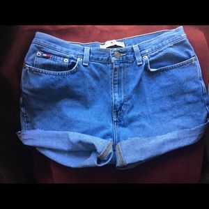 Y2K Tommy Hilfiger Jeans Cutoffs
